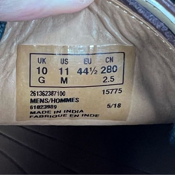 Clarks Gilman Lade mens leather Oxford shoes size 11 Burgundy New without box - Picture 8 of 9